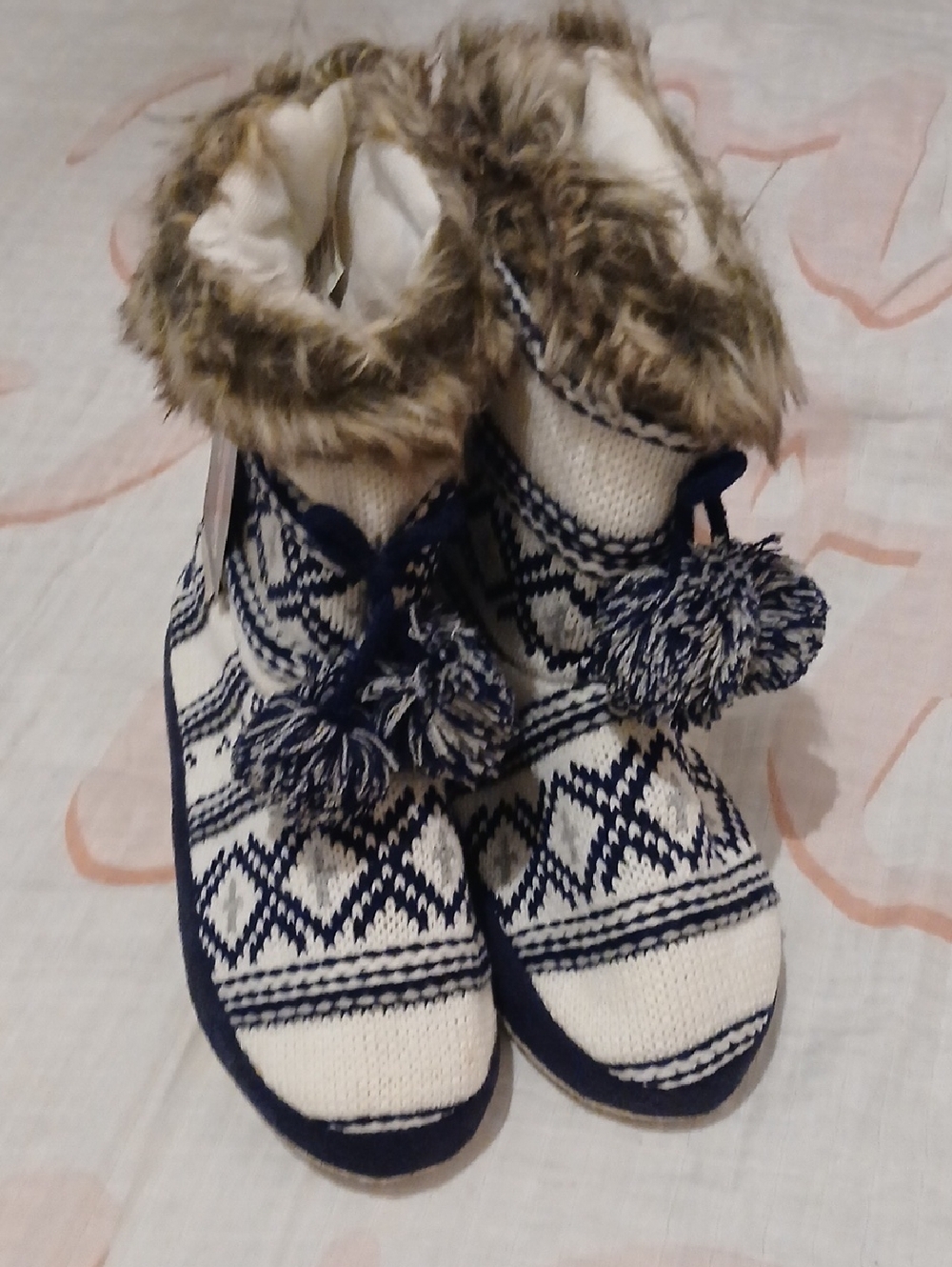 Ladies Dollhouse Soft Aztec Faux Fur Non-Slip (Size M ~ 6.5-7.5) Bootie Slippers